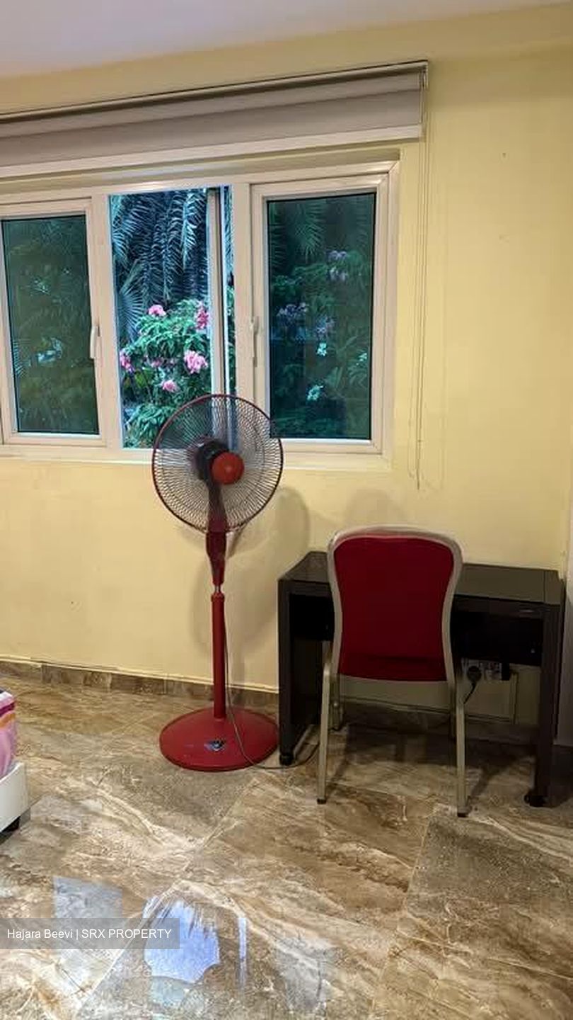 Pasir Panjang Road (D5), Terrace #540386121